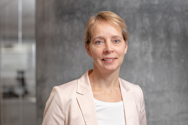 Walther Faltsysteme Mitarbeiterin Luise Boetselaars
