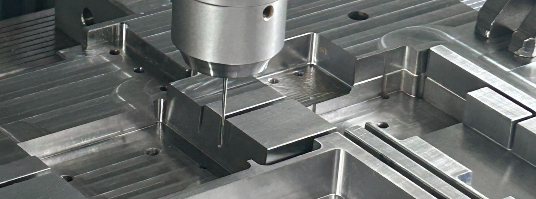 Zerspanungsmechaniker/-in bei der WALTHER Faltbox Group