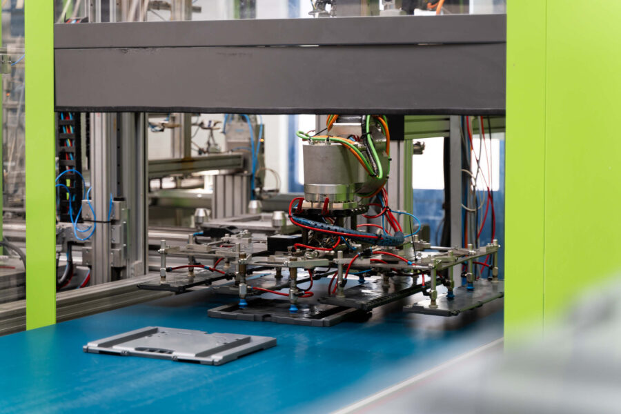 Serienreife Produktion von Faltboxen