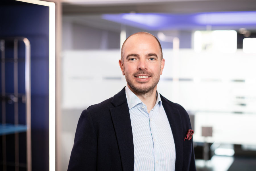 Raphael Löbbing, Head of Sales at WALTHER Folding Systems