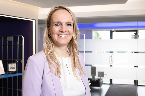 Steffi Schlager, Employee at WALTHER Folding Systems
