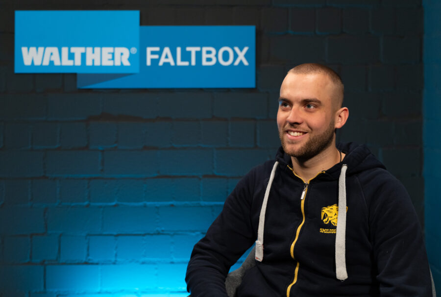 Timo Lenßen about working as a plastics and rubber technican